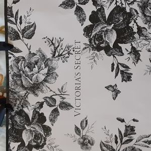 Victoria's secret gift bag